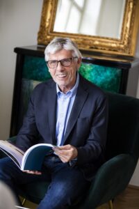 Versicherungsagent und Gesellschafter